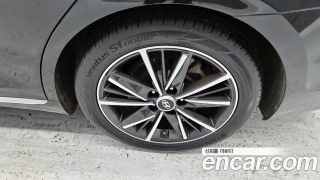 Hyundai Grandeur New IG 3.0 LPi Rent Car Exclusive - фото 4