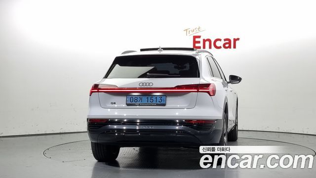 Audi Q8 e-tron GE 55 Quattro - фото 3
