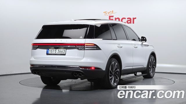 Lincoln Aviator 2-го поколения 3.0 Reserve AWD - фото 1