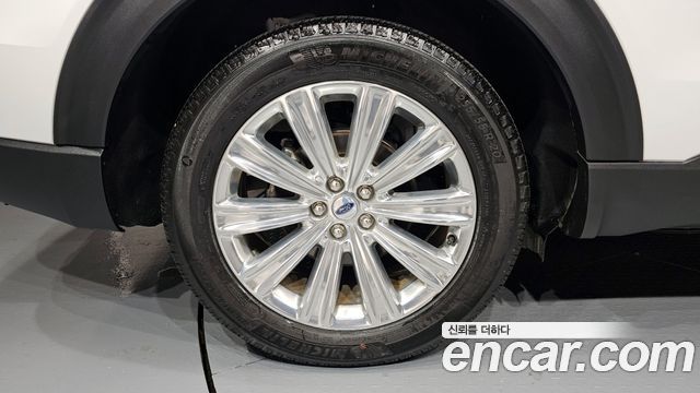 Ford Explorer 6-го поколения 2.3 LimIted 4WD - фото 4