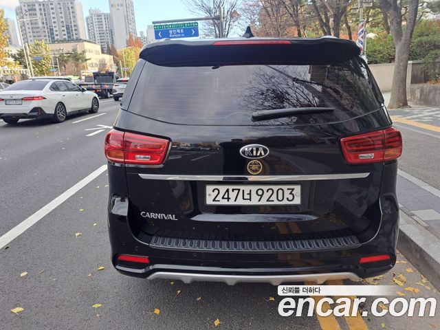 Kia Carnival Новый 9-Seater Prstige - фото 1
