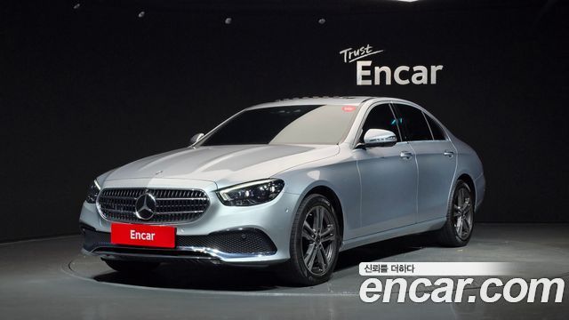 Mercedes-Benz E-Class W213 E350 4MATIC Avantgarde - фото 0