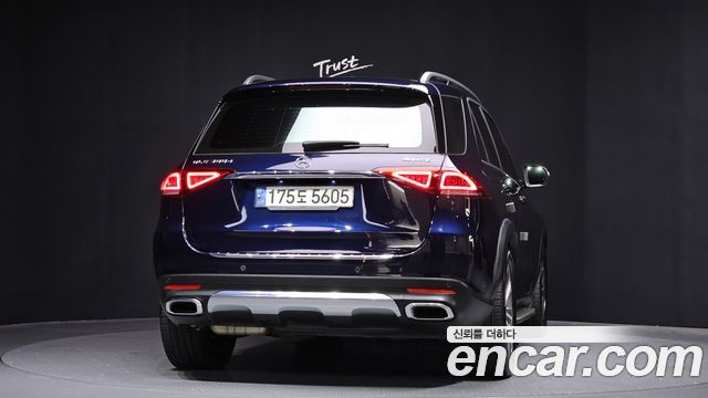Mercedes-Benz GLE-Class W167 GLE300d 4MATIC - фото 3