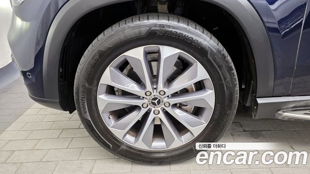 Mercedes-Benz GLE-Class W167 GLE300d 4MATIC - фото 4
