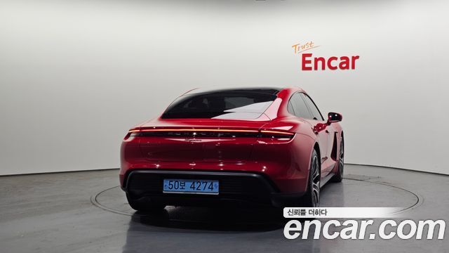 Porsche Taycan Base - фото 3