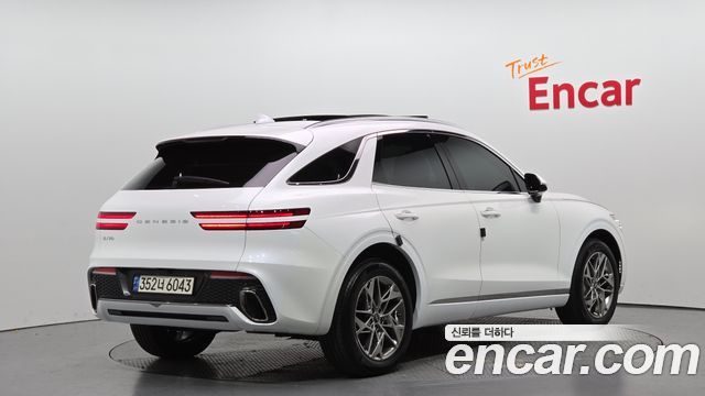 Genesis GV70 2.5T Gasoline 2WD - фото 1