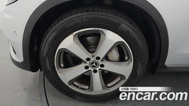 Mercedes-Benz GLC-Class X253 GLC220 d 4MATIC Premium - фото 4