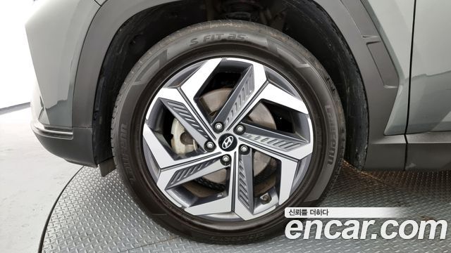 Hyundai Tucson NX4 Gasoline 1.6 Turbo 2WD Inspiration - фото 4