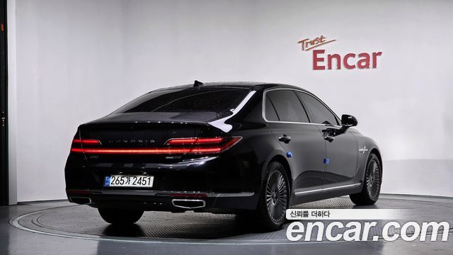 Genesis G90 3.8 AWD Luxury - фото 1
