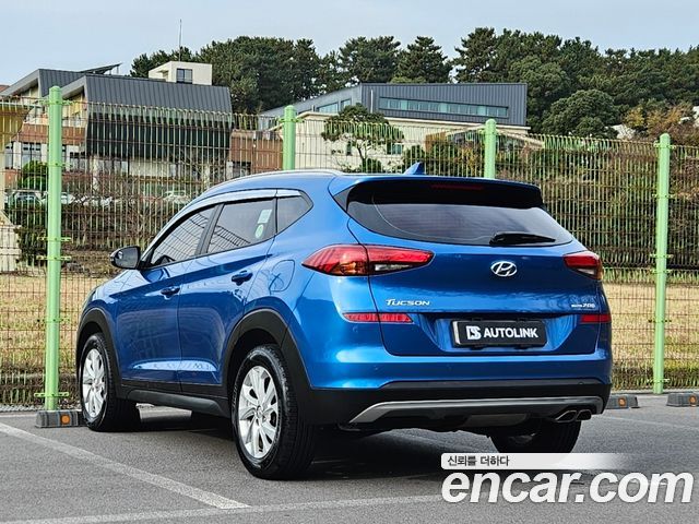 Hyundai Tucson Совершенно новый Diesel 2.0 4WD Modern - фото 1