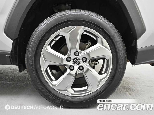 Toyota RAV4 5-го поколения 2.5 4WD Hybrid - фото 4