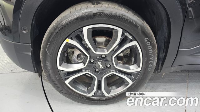 Jeep Avenger Altitude - фото 3