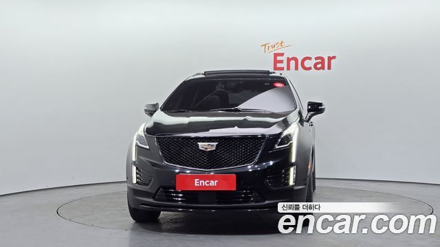 Cadillac XT5 3.6 Sport AWD - фото 2