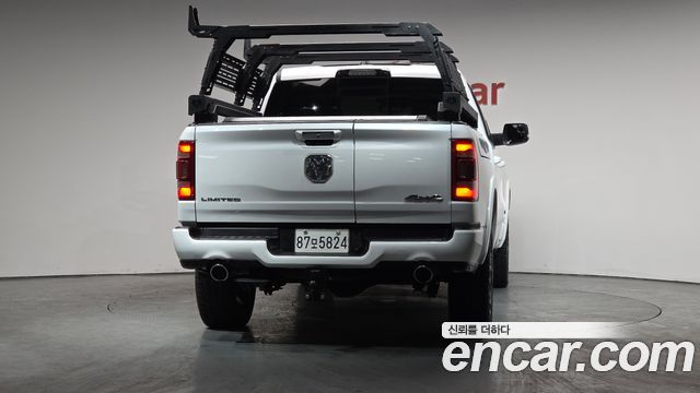 Dodge Ram Pick Up 5.7 - фото 3