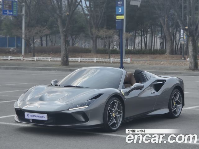 Ferrari F8 3.9 V8 - фото 0