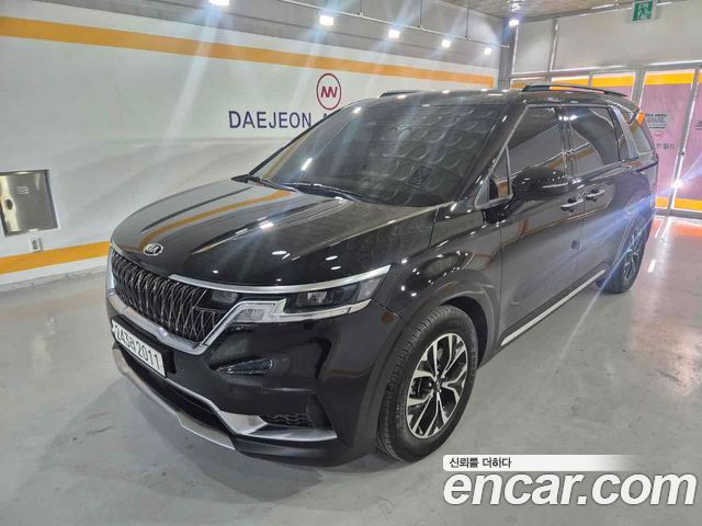 Kia Carnival 4-го поколения 9-Seater Noblesse - фото 0