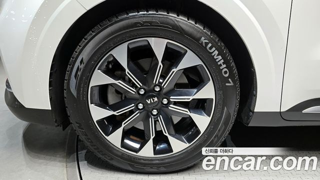 Kia Carnival 4-го поколения 9-Seater Signature - фото 4