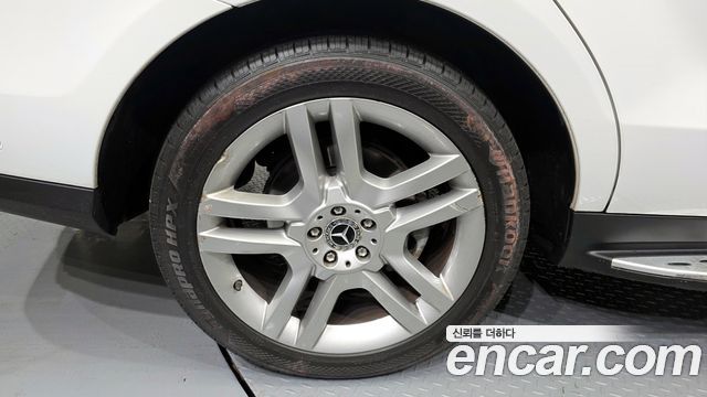 Mercedes-Benz GLE-Class W166 GLE350 d 4MATIC - фото 4