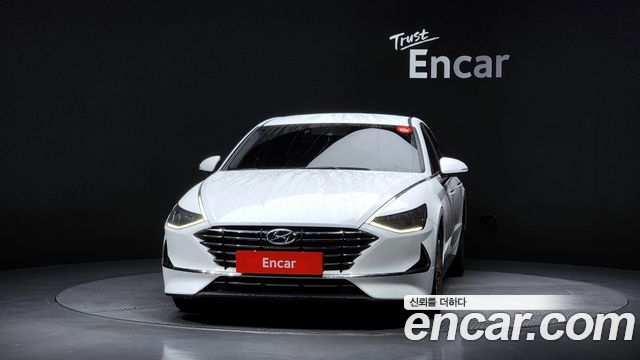 Hyundai Sonata DN8 2.0 Premium - фото 2
