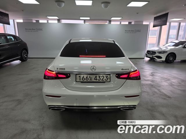 Mercedes-Benz E-Class W213 E350 4MATIC Avantgarde - фото 3