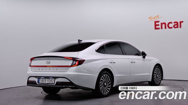 Hyundai Sonata DN8, гибрид Premium Family - фото 1