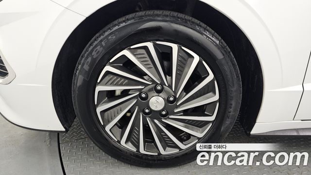 Hyundai Sonata DN8, гибрид Premium Family - фото 4