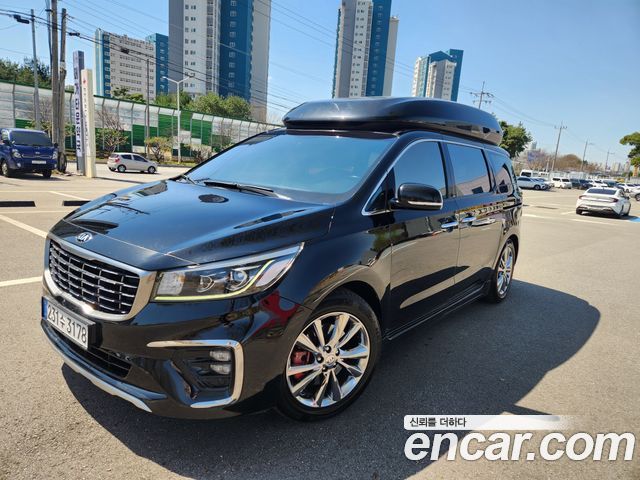 Kia Carnival Новый 9-Seater Hi-Limousine Prestige Hiroof - фото 1
