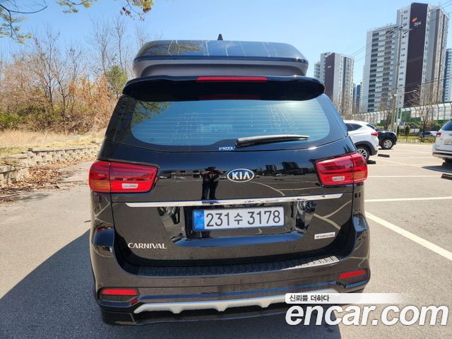 Kia Carnival Новый 9-Seater Hi-Limousine Prestige Hiroof - фото 4