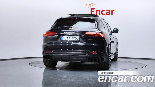 Maserati Grecale 3.0 AWD Trofeo - фото 3