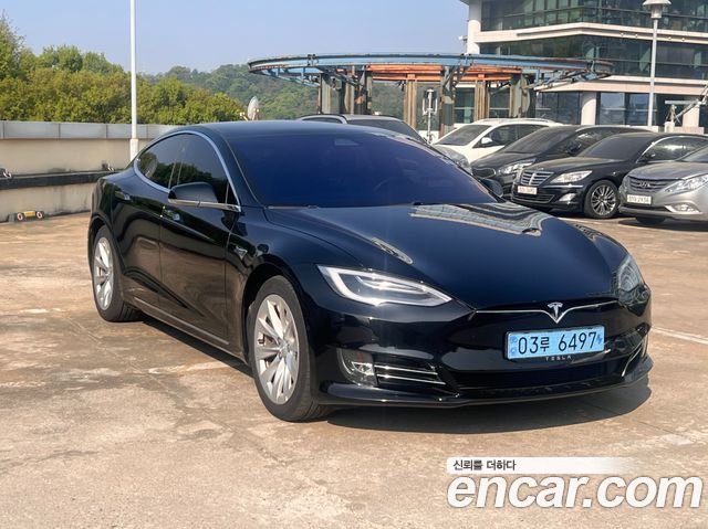 Tesla Model S Long Range - фото 2