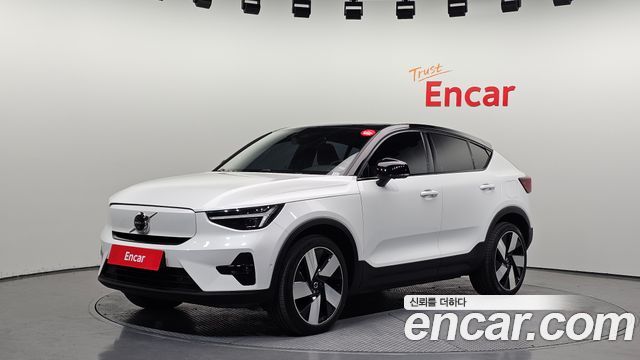 Volvo C40 Twin Ultimate - фото 0
