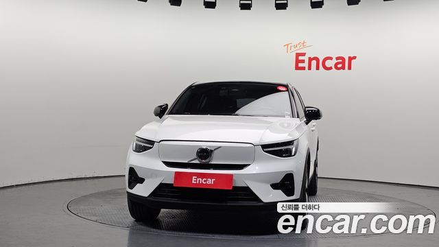 Volvo C40 Twin Ultimate - фото 2