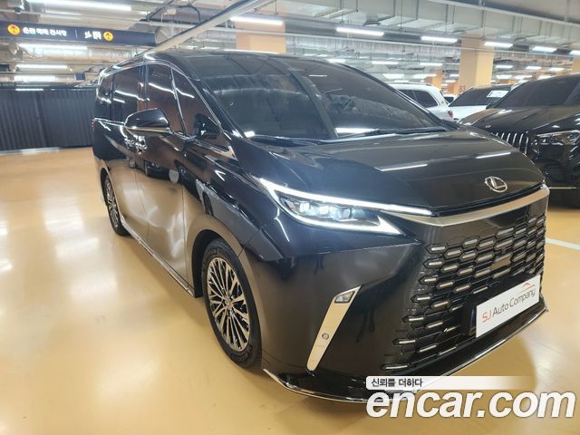 Lexus LM 2-го поколения 500h Executive - фото 2
