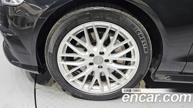Audi A6 40 TFSI Premium C7 - фото 4