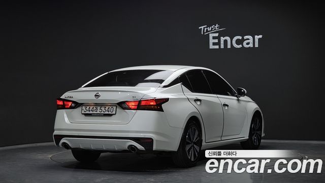 Nissan Altima L34 2.5 SL Tech - фото 1