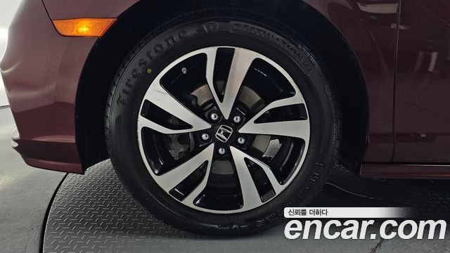 Honda Odyssey 3.5 5th - фото 3
