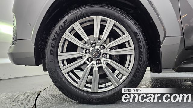 Lexus LX 4-го поколения 700h VIP - фото 4