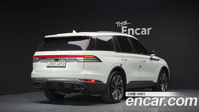 Lincoln Aviator 2-го поколения 3.0 Reserve AWD - фото 1