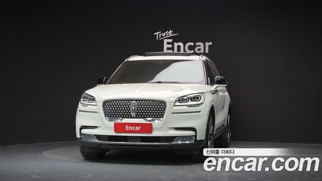 Lincoln Aviator 2-го поколения 3.0 Reserve AWD - фото 2