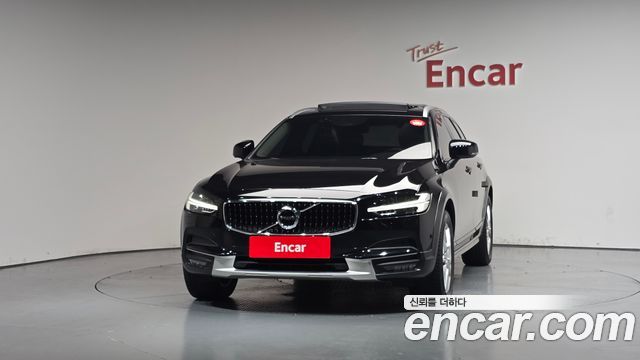 Volvo V90 T5 AWD - фото 2