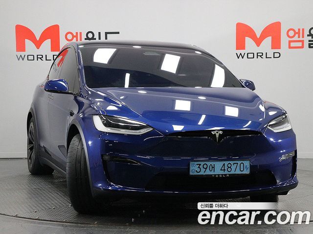 Tesla Model X Plaid - фото 1