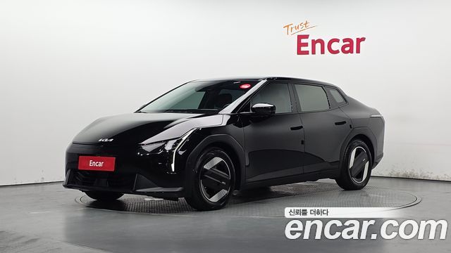 Kia EV4 Long Range 2WD Earth - фото 0