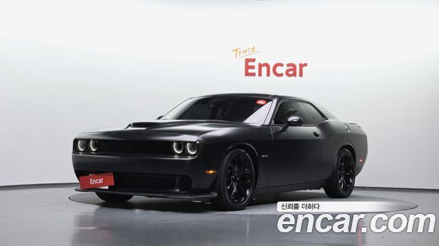 Dodge Challenger 5.7 - фото 0