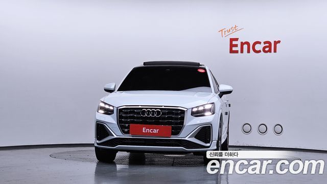 Audi Q2 35 TDI Premium - фото 2