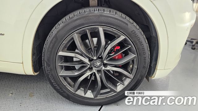 Maserati Levante 3.0 AWD GranLusso - фото 4