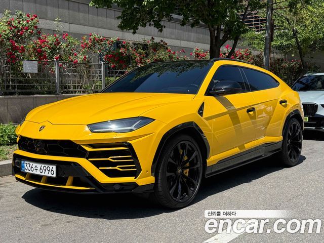 Lamborghini Urus 4.0 V8 - фото 0