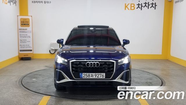 Audi Q2 35 TDI Premium - фото 2