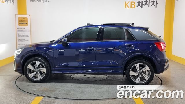 Audi Q2 35 TDI Premium - фото 4