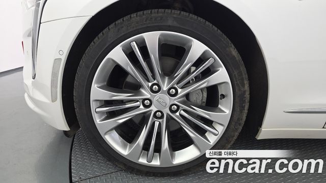 Cadillac CT6 3.6 Platinum AWD - фото 4