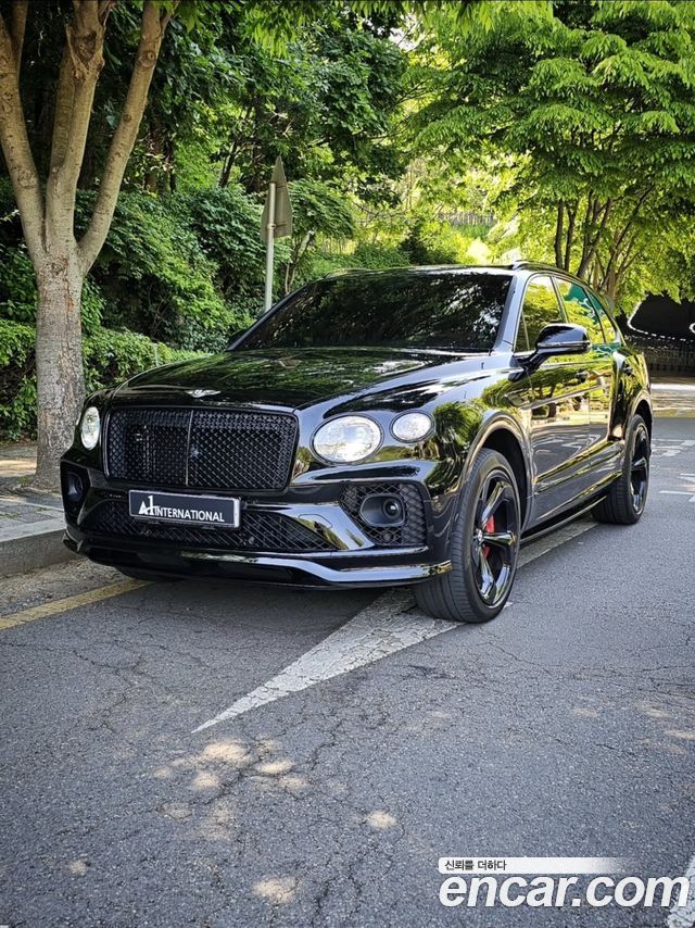 Bentley Bentayga 4.0 V8 S - фото 0